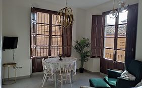 Granada Historic Center Apartment